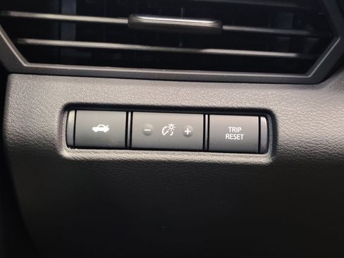 Used 2026 Nissan Altima 2.5 SV w/ SV Special Edition Package FWD image 26