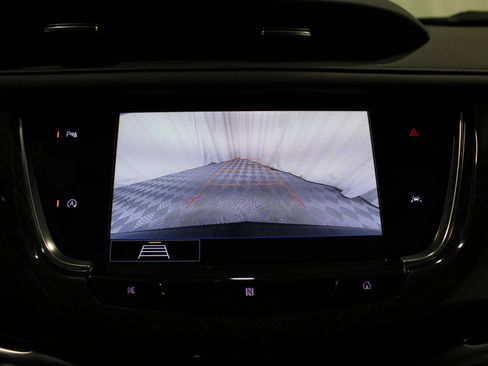 Used 2020 Cadillac XT6 Premium Luxury image 22