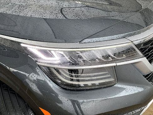 Used 2023 Kia Seltos SX w/ SX Sunroof Package AWD/4WD image 26