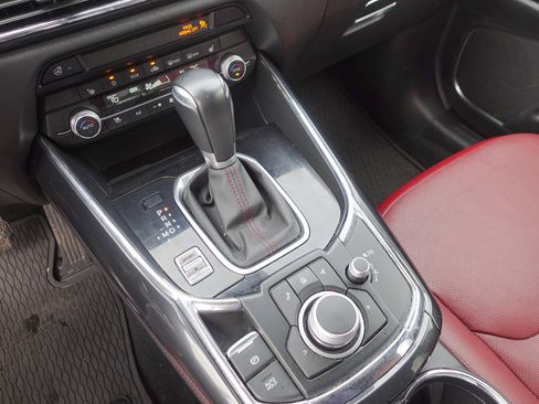 Used 2023 MAZDA CX-9 Carbon Edition image 19