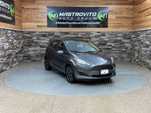 Used 2018 Ford Fiesta SE w/ Cold Weather Package image 2