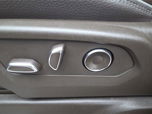 Used 2025 GMC Sierra 2500 Denali image 37