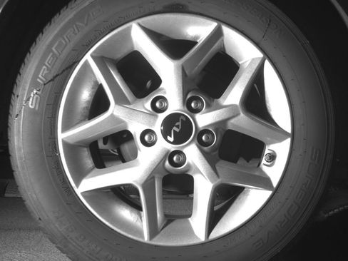 Used 2025 Kia Soul LX w/ LX Technology Package FWD image 22