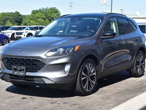 Used 2022 Ford Escape SEL w/ Technology Package AWD/4WD image 16