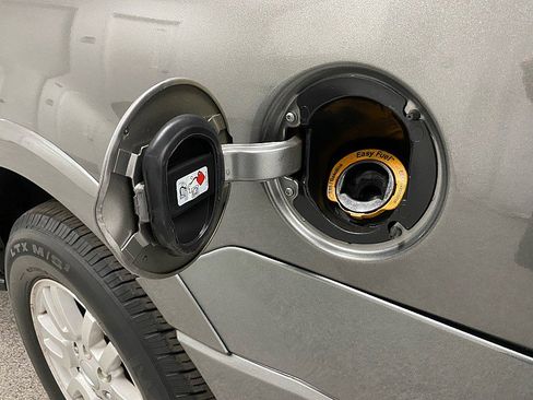 Used 2014 Ford Expedition EL Limited w/ Equipment Group 301A image 29