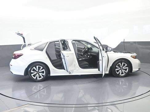 Used 2025 Honda Civic LX image 68