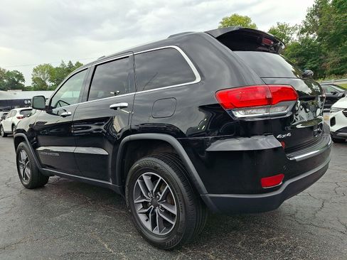Used 2019 Jeep Grand Cherokee Limited AWD/4WD image 4