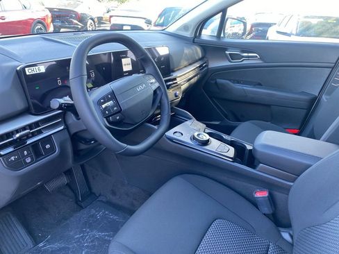 New 2026 Kia Sportage LX image 10