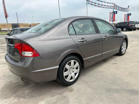 Used 2010 Honda Civic LX image 5