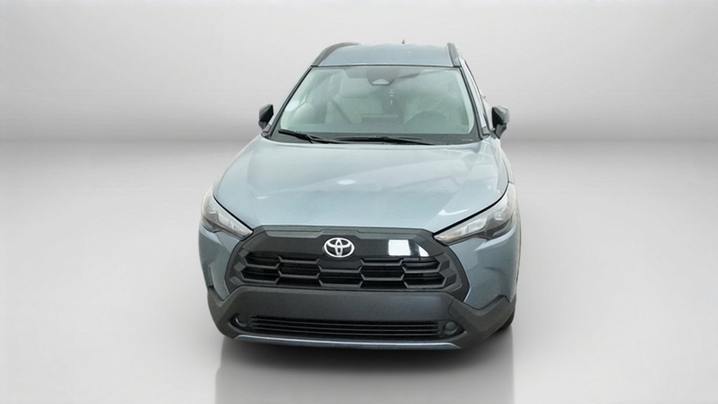 New 2026 Toyota Corolla Cross LE FWD image 2
