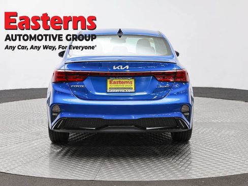 Used 2023 Kia Forte GT-Line w/ GT-Line Premium Package FWD image 6