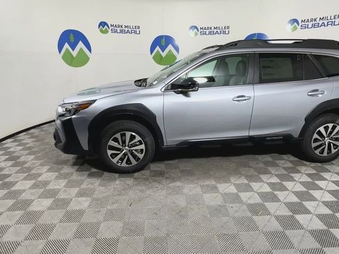 New 2025 Subaru Outback Premium image 7
