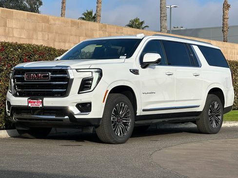 New 2026 GMC Yukon XL Elevation image 8