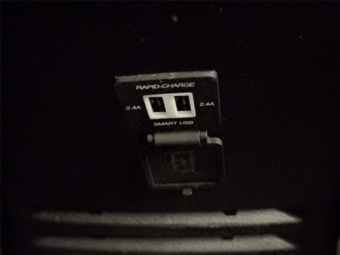 Certified 2023 Toyota Tacoma SR5 image 31