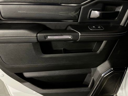 Used 2023 RAM 2500 Limited image 26