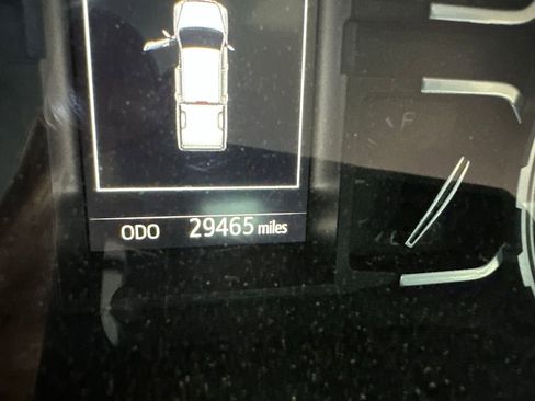 Used 2021 Toyota Tundra SR5 RWD image 8