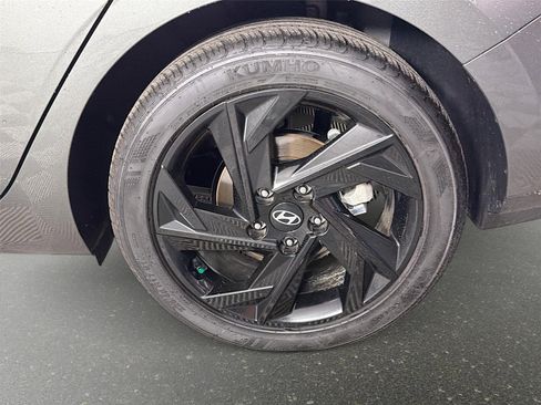 Certified 2026 Hyundai Elantra Sport FWD image 26