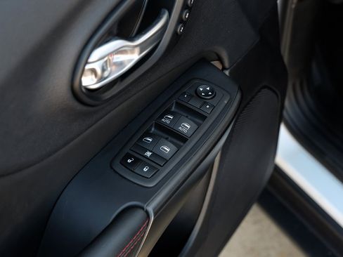 Used 2022 Jeep Cherokee Trailhawk w/ Premium Leather Package image 57