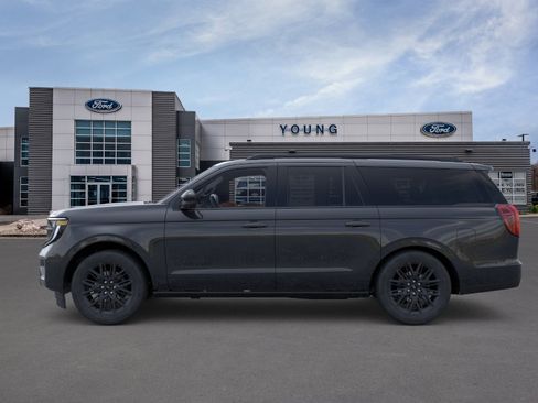 New 2026 Ford Expedition Max Platinum w/ Stealth Appearance Package AWD/4WD image 3