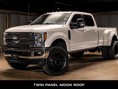 Used 2017 Ford F350 Lariat w/ Lariat Ultimate Package AWD/4WD image 5