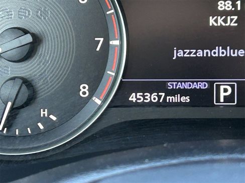 Certified 2023 INFINITI QX50 Luxe image 34