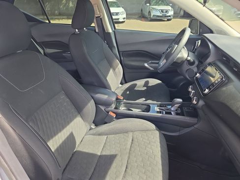Used 2023 Nissan Kicks SV image 10