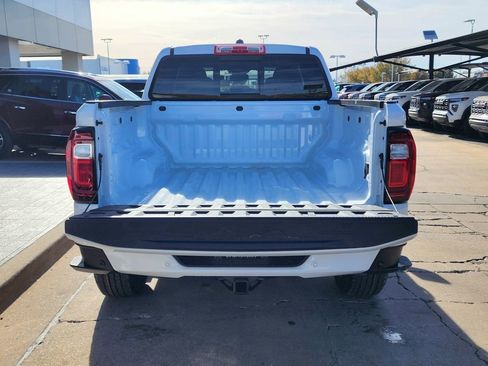 New 2026 GMC Canyon Elevation w/ Convenience Package image 47