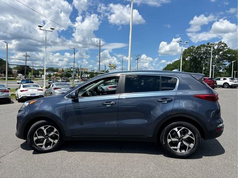 Used 2022 Kia Sportage LX FWD image 6
