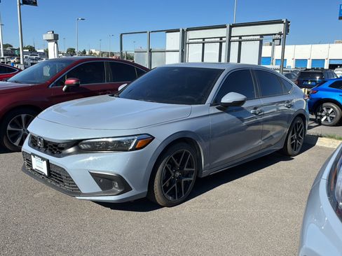 Used 2024 Honda Civic Sport Touring image 1