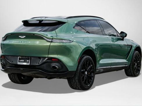 Used 2021 Aston Martin DBX image 6