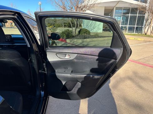 Used 2019 Kia Forte Sedan image 18