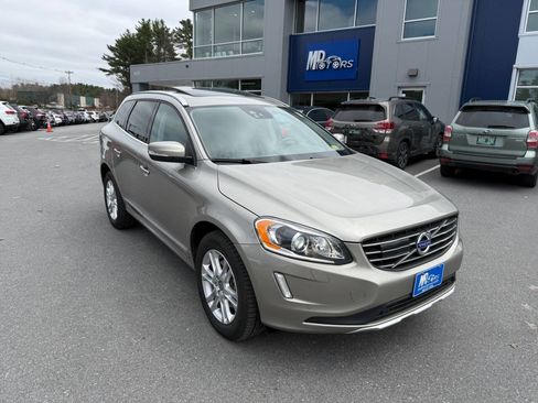 Used 2015 Volvo XC60 T5 Platinum image 4
