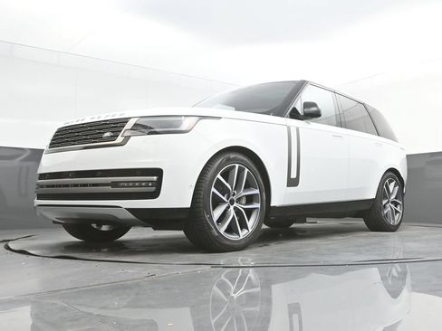 New 2026 Land Rover Range Rover SE AWD/4WD image 38