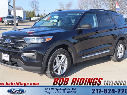 Used 2023 Ford Explorer XLT w/ Equipment Group 202A image 1