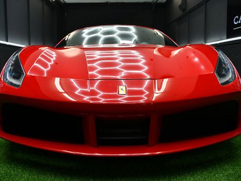 Used 2017 Ferrari 488 GTB image 24