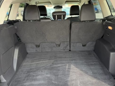 Used 2016 Ford Escape Titanium w/ Equipment Group 301A FWD image 19