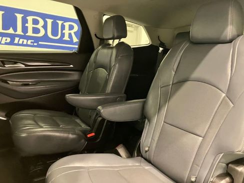Used 2020 Buick Enclave Essence image 51