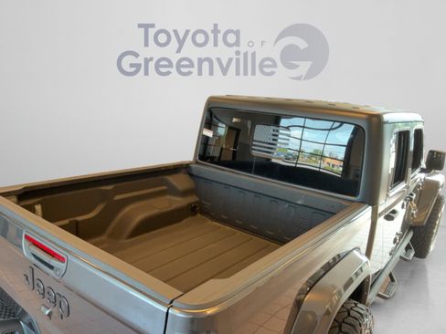 Used 2022 Jeep Gladiator Sport AWD/4WD image 33