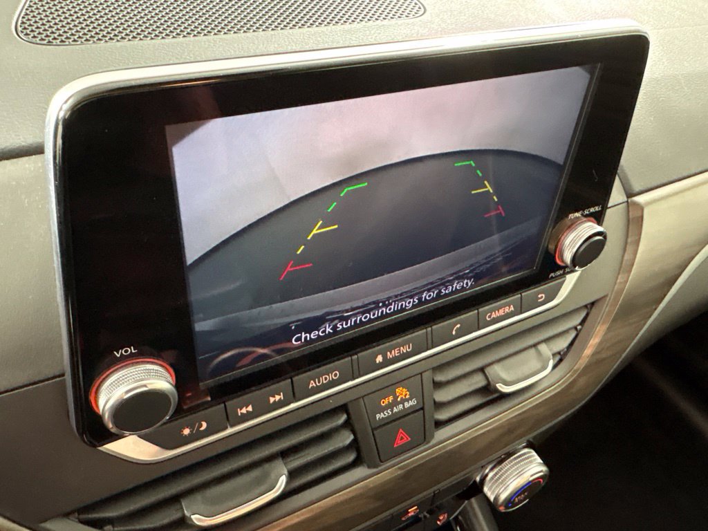 Used 2024 Nissan Altima 2.5 SV FWD image 35