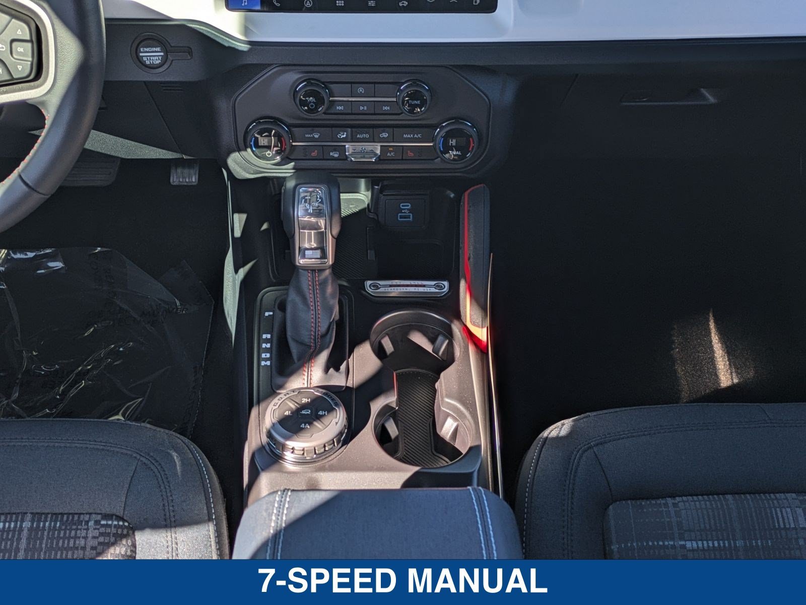 Used 2025 Ford Bronco Heritage Edition AWD/4WD image 48