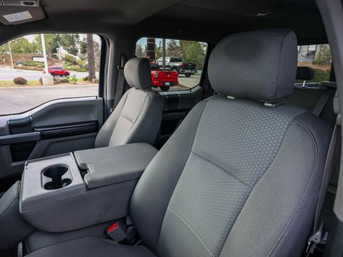 Used 2020 Ford F150 XLT w/ Equipment Group 302A Luxury image 15