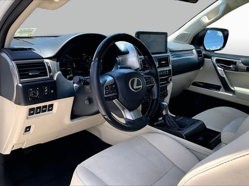 Used 2023 Lexus GX 460 Premium AWD/4WD image 18