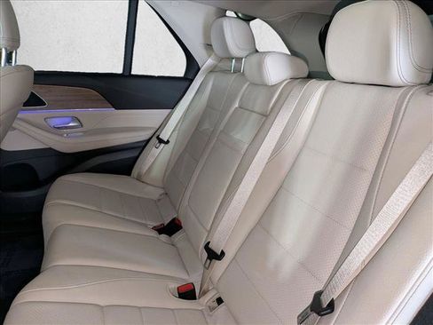 Certified 2025 Mercedes-Benz GLE 350 4MATIC w/ Winter Package image 21