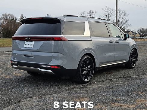 Certified 2024 Kia Carnival SX Prestige image 7