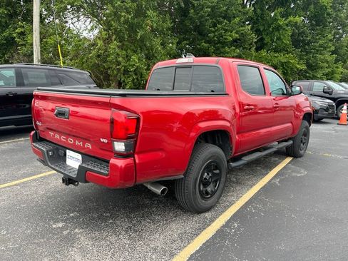 Used 2021 Toyota Tacoma SR AWD/4WD image 3