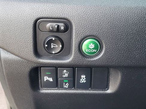 Used 2019 Honda Pilot Touring image 27