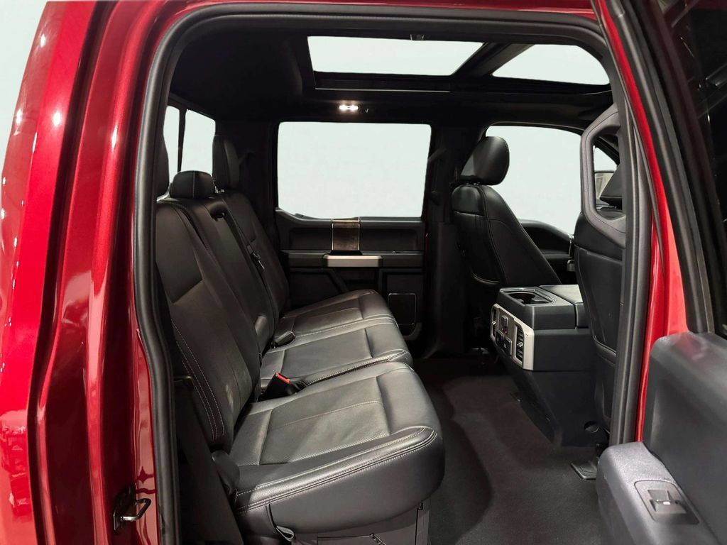 Used 2022 Ford F250 Lariat w/ Lariat Ultimate Package AWD/4WD image 28