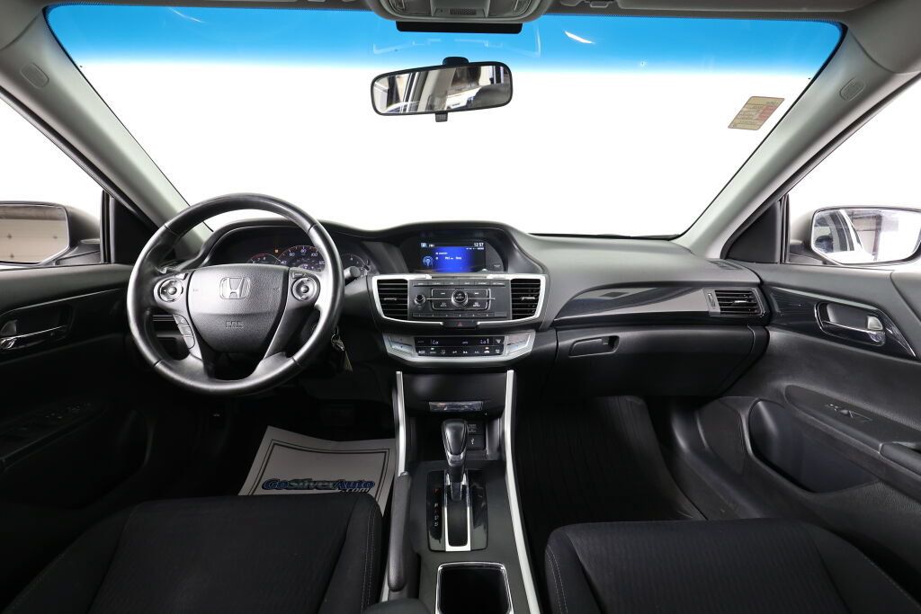 Used 2013 Honda Accord Sport image 27