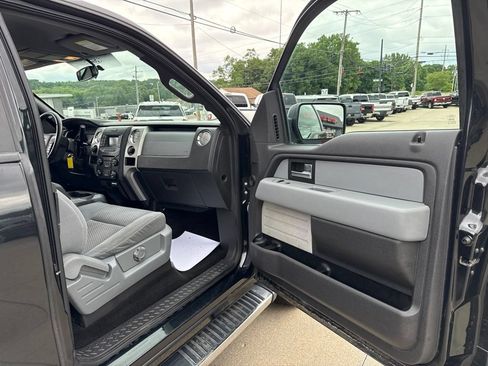Used 2014 Ford F150 XLT w/ Equipment Group 302A Luxury AWD/4WD image 37