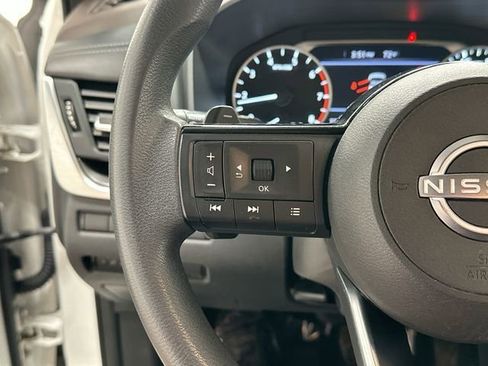 Used 2023 Nissan Rogue SV AWD/4WD image 8